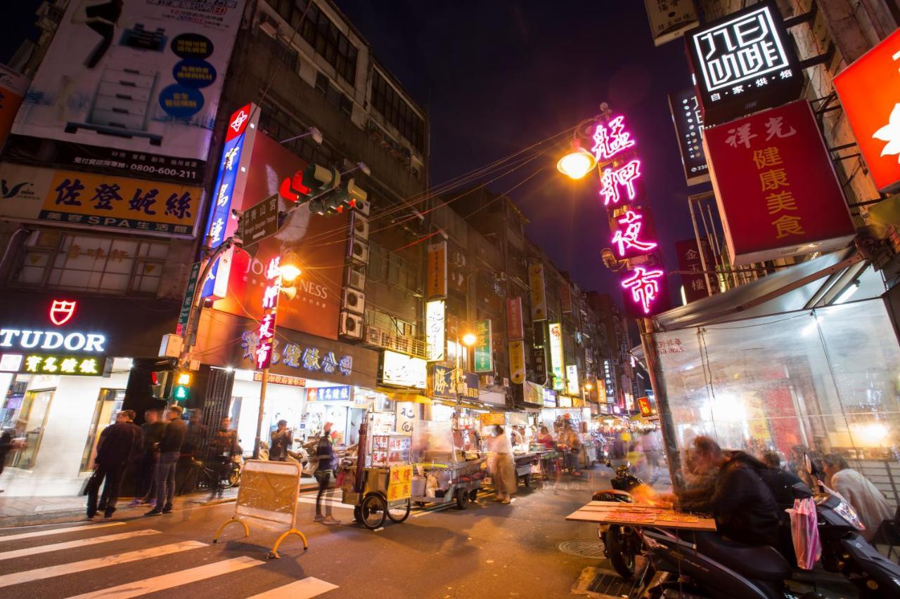 Wholesome Hotel Taipei Exteriör bild