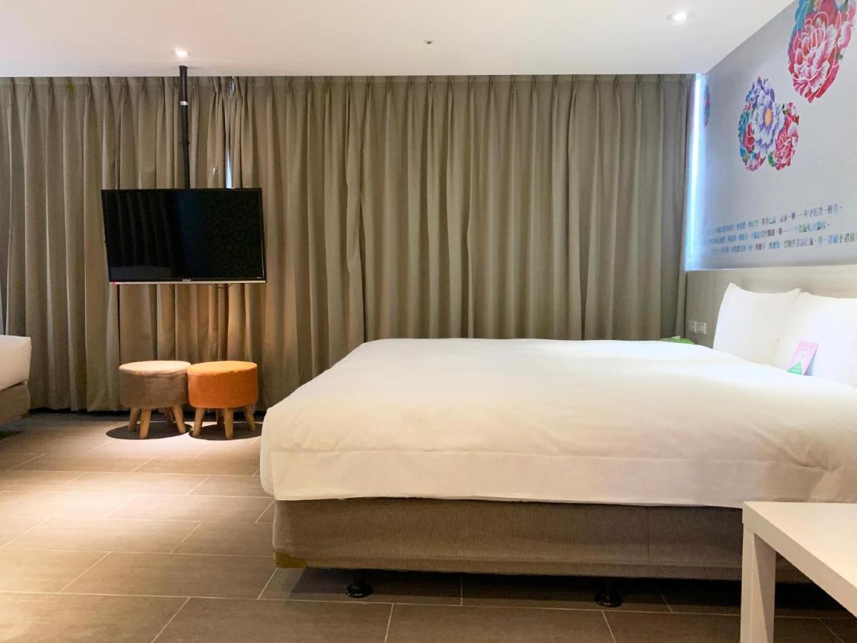 Wholesome Hotel Taipei Exteriör bild