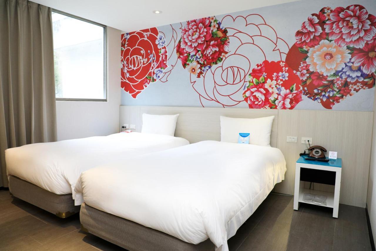 Wholesome Hotel Taipei Exteriör bild