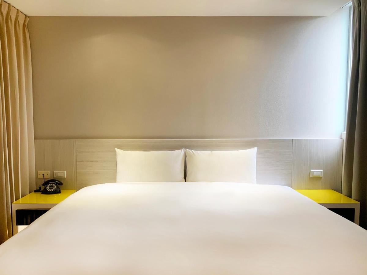Wholesome Hotel Taipei Exteriör bild