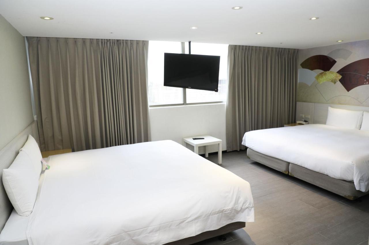 Wholesome Hotel Taipei Exteriör bild